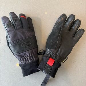 The North Face Montana Pro GORE-TEX ski gloves size W XS